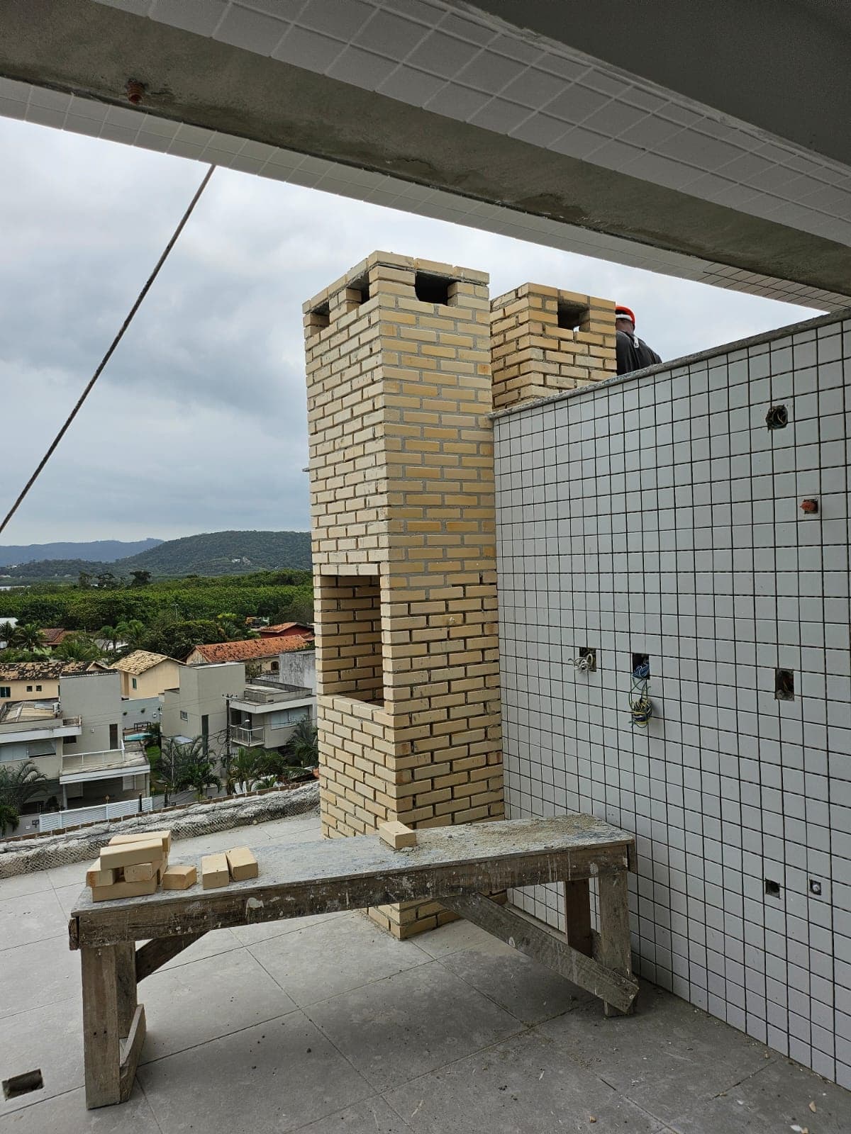 INSTALAÇÃO DAS CHURRASQUEIRA DA COBERTURA